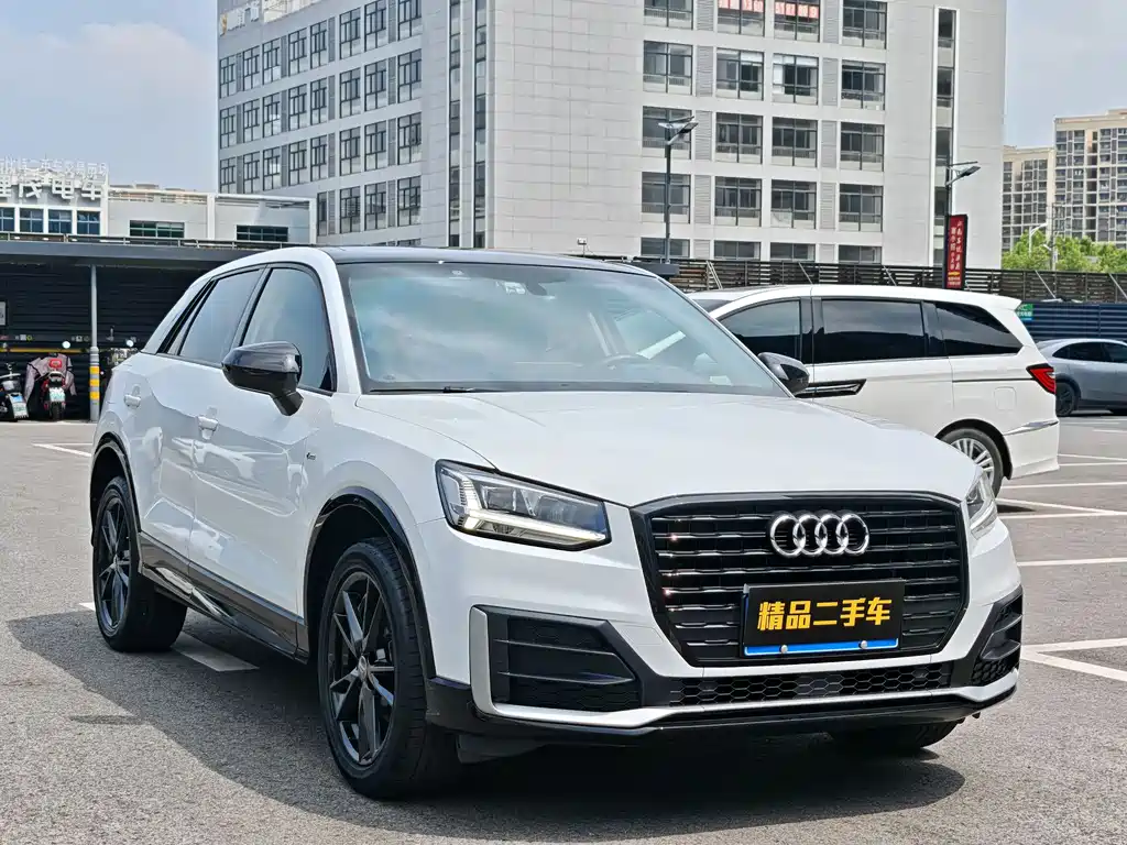 Audi Q2L 2020 35 TFSI