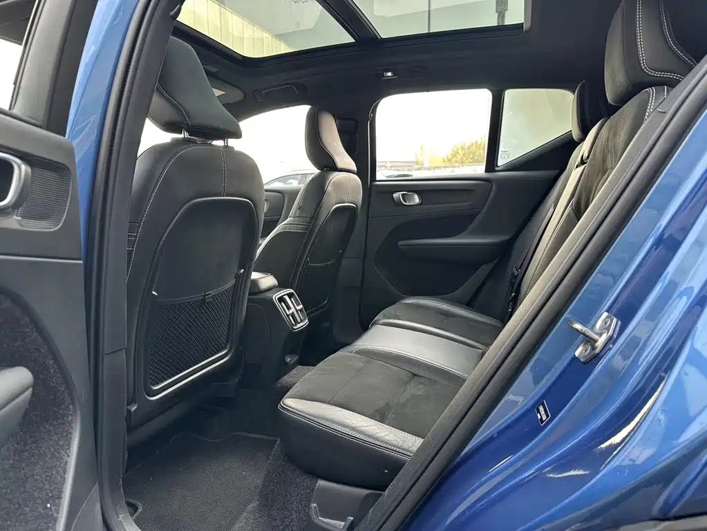 VOLVO XC40 NEW ENERGY