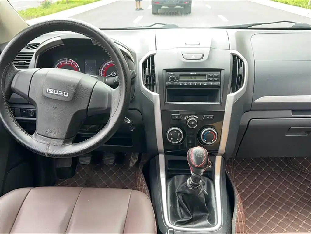 ISUZU LINGTUO