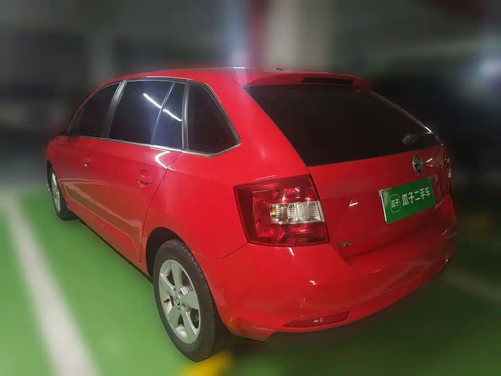 Skoda Rapid Spaceback — миниатюра 25