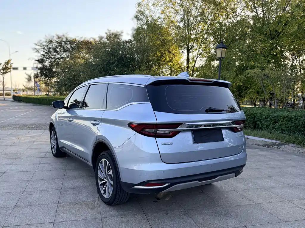 Geely Jia Ji — миниатюра 5