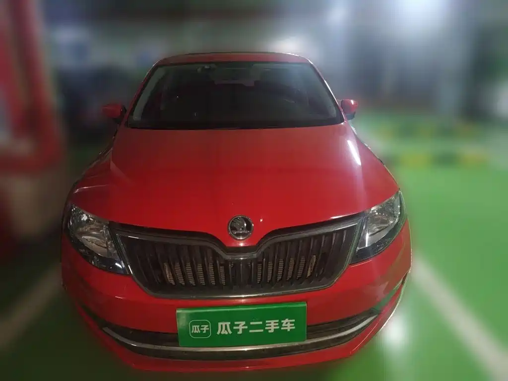 Skoda Rapid Spaceback — миниатюра 23