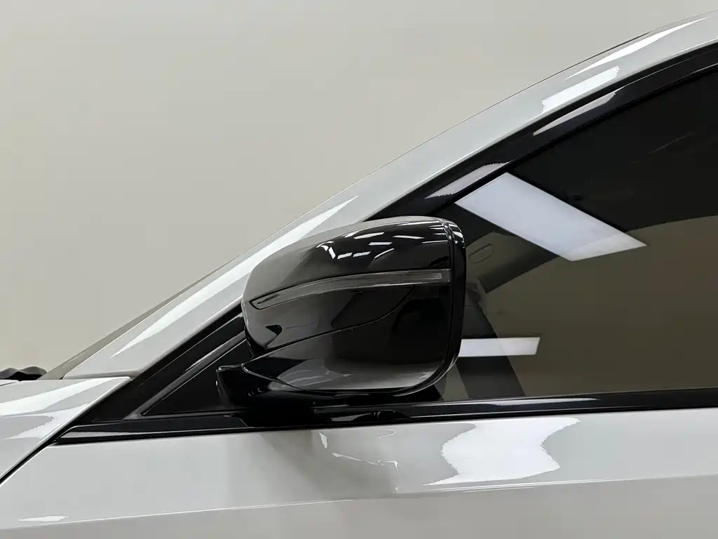 BMW i3 — миниатюра 11
