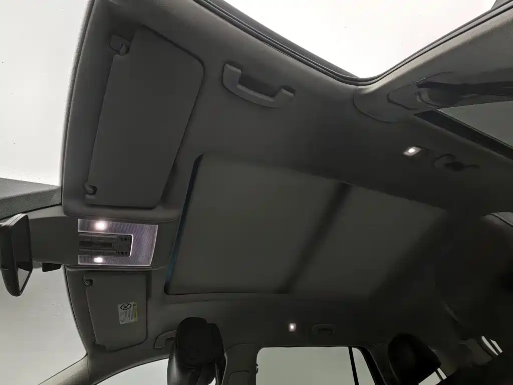Volkswagen Teramont — миниатюра 14