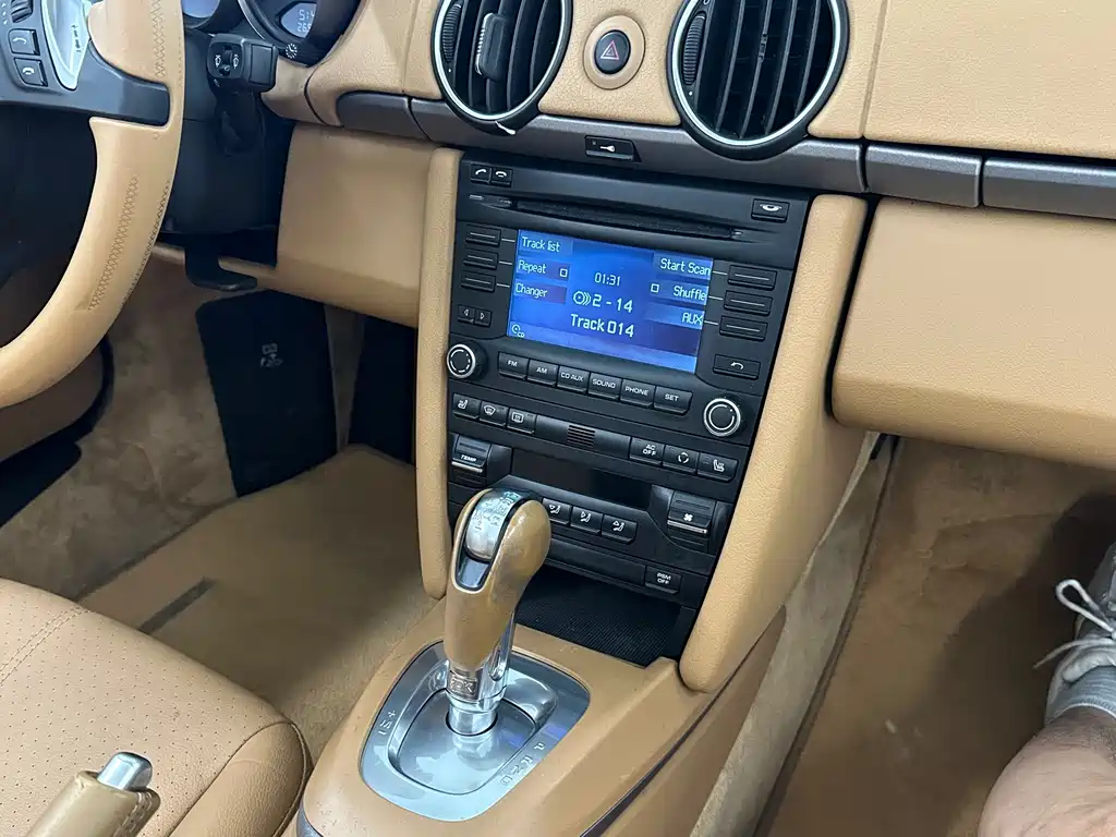 Porsche Boxster — миниатюра 16