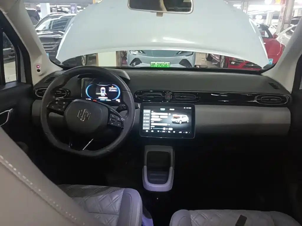 Leapmotor Leapmotor T03 — миниатюра 10