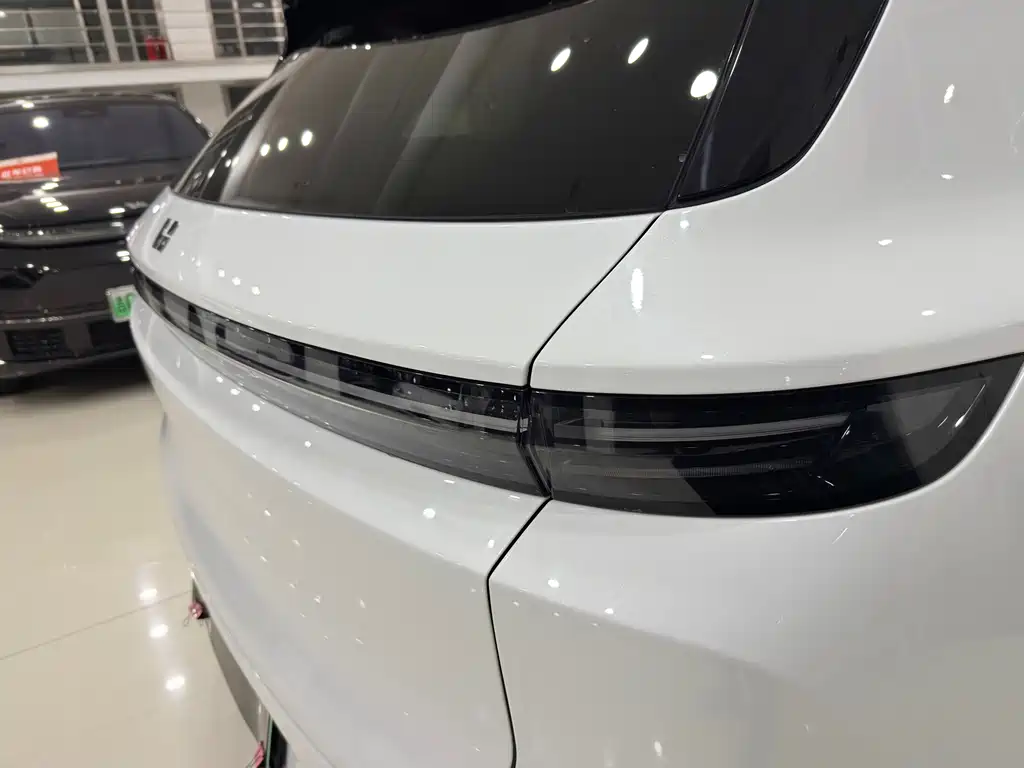 Li Auto Li L6 — миниатюра 16