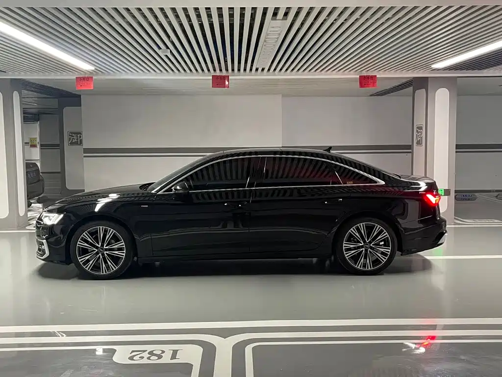 Audi A6L — миниатюра 26