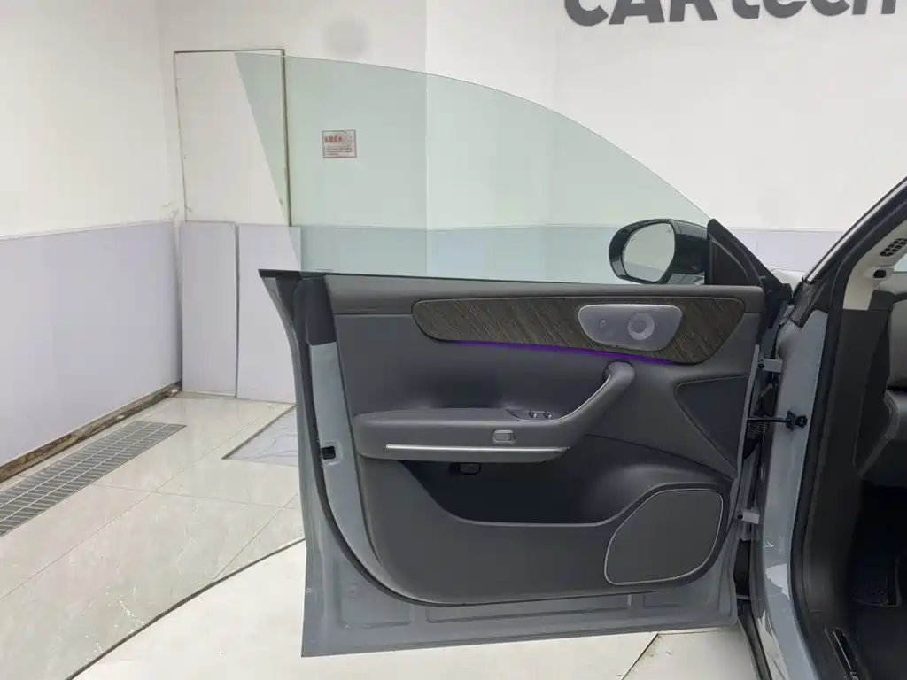 Leapmotor Leapmotor C11 — миниатюра 16