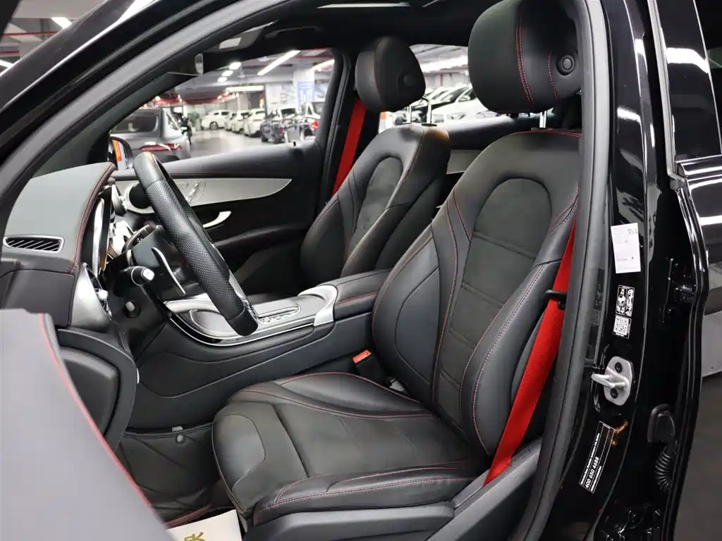 MERCEDES-BENZ GLC COUPE AMG