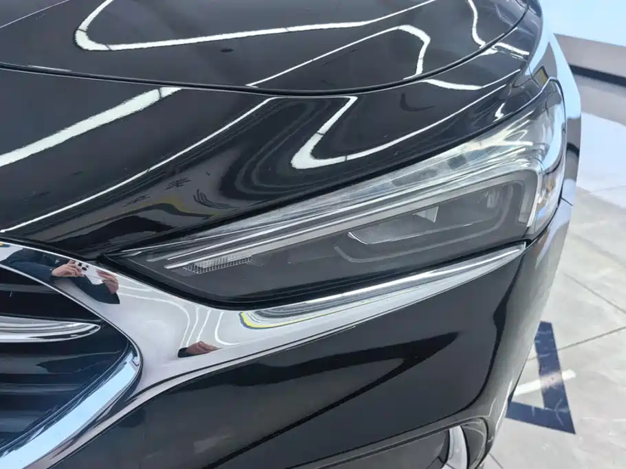 Buick LaCrosse — миниатюра 5