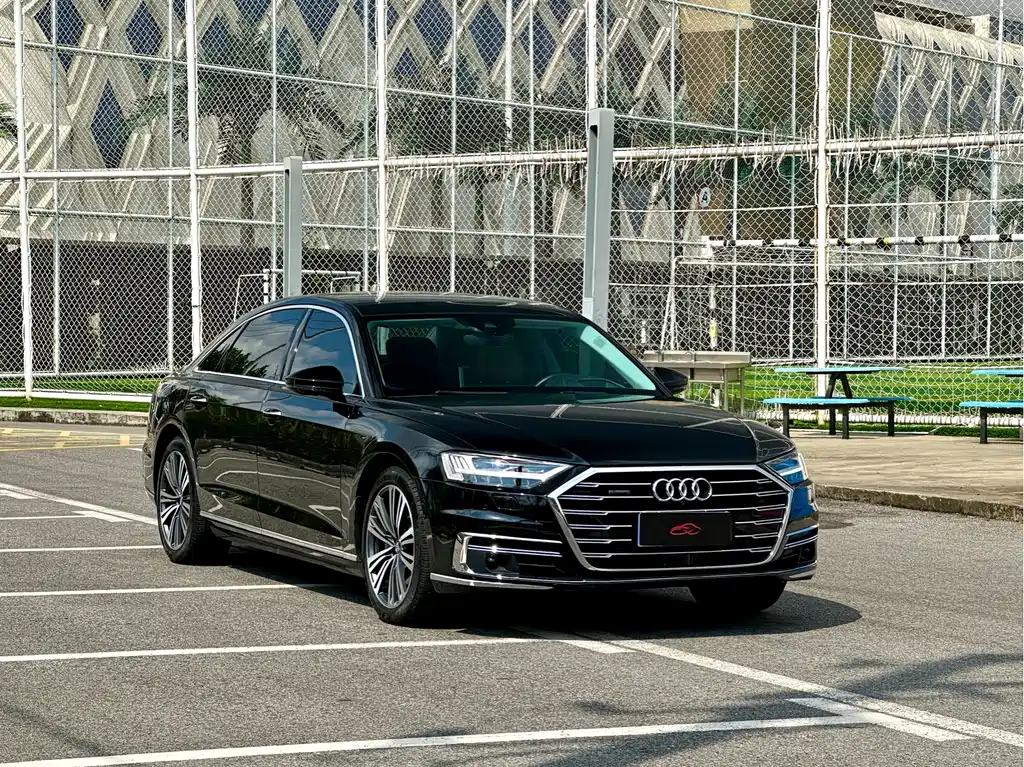 Audi A8 — миниатюра 3