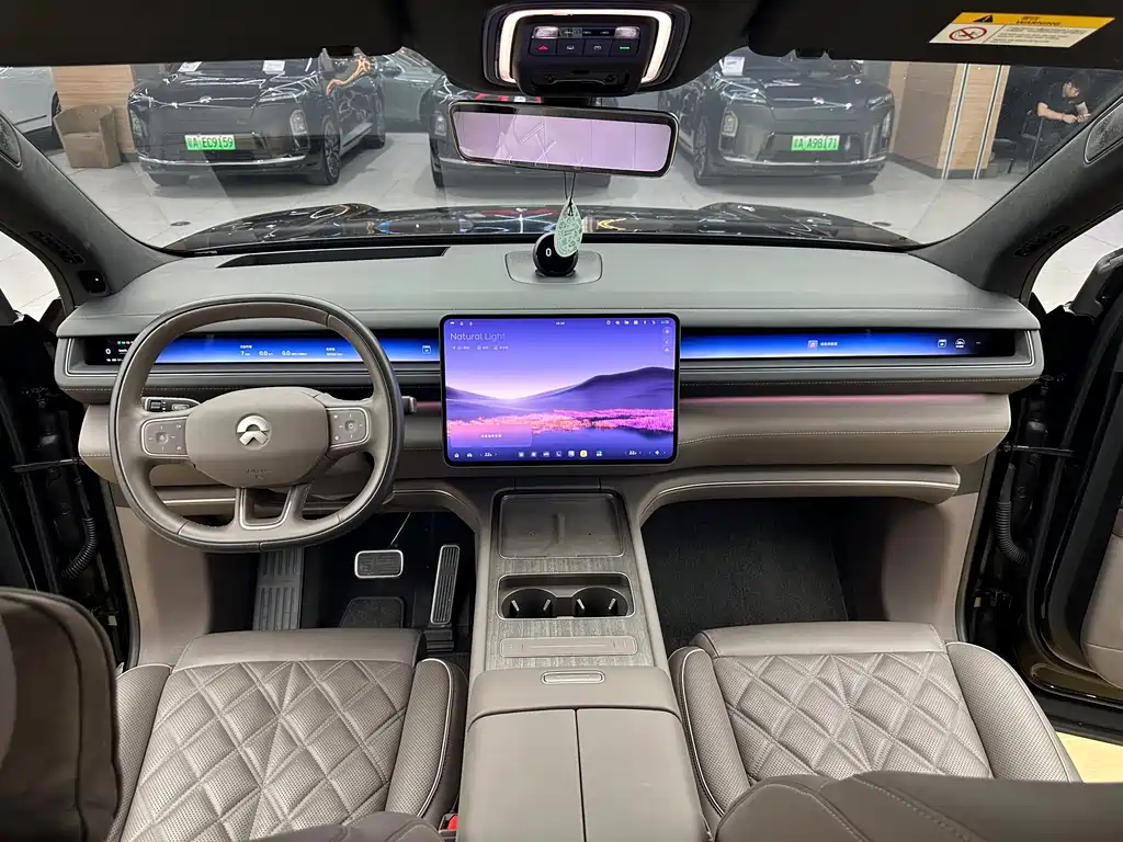 NIO ES8 — миниатюра 7