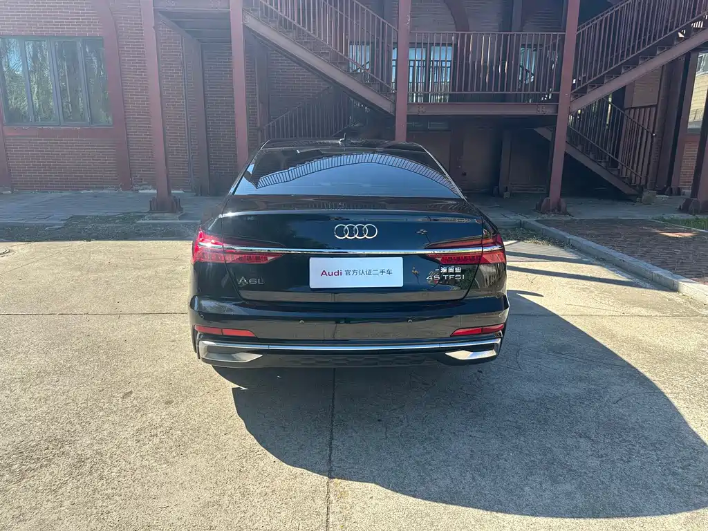 Audi A6L — миниатюра 5