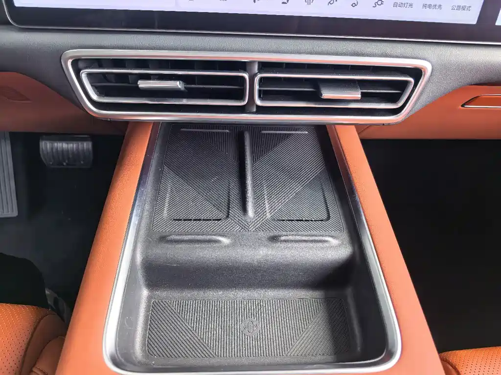Li Auto Li L9 — миниатюра 12
