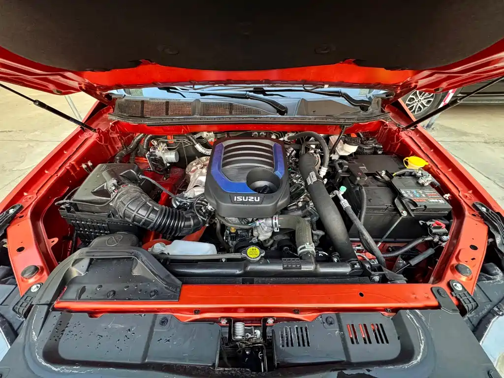 Isuzu D-MAX — миниатюра 8