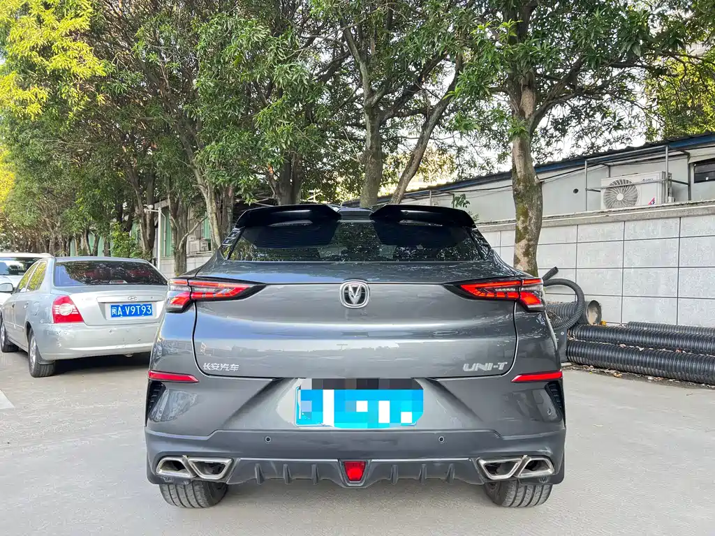CHANGAN UNI T