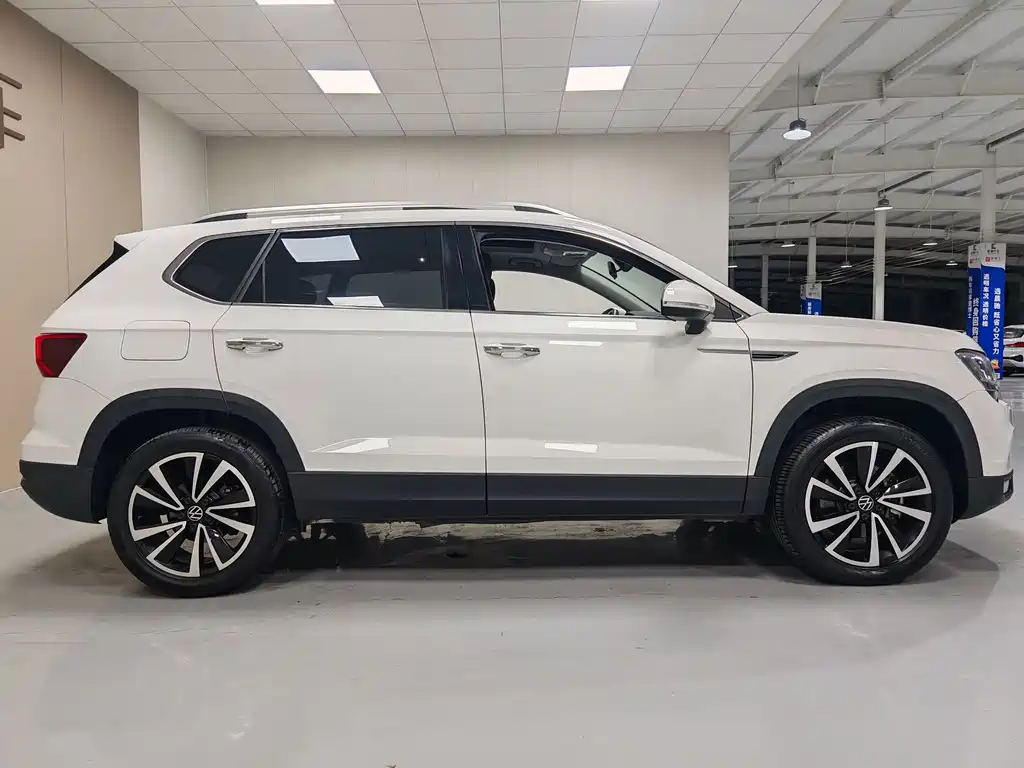 Volkswagen Tharu — миниатюра 16