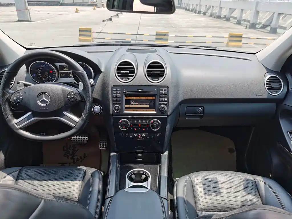 Mercedes-Benz M A MG M AMG 2011 AMG ML 63