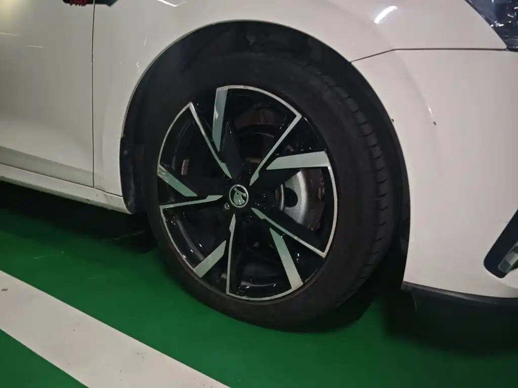 Skoda Octavia — миниатюра 24