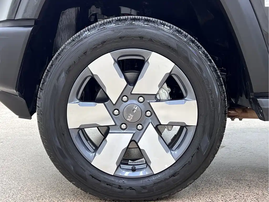Beijing Off-Road BJ40 EREV — миниатюра 10