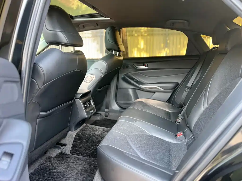Toyota Avalon — миниатюра 9