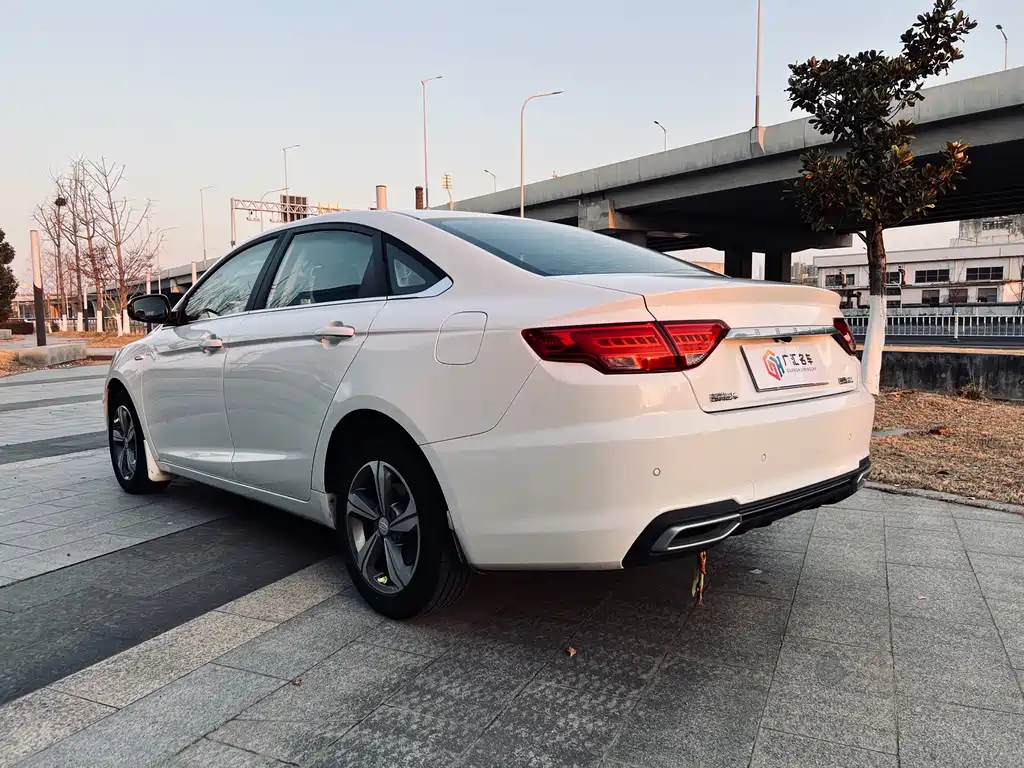 GEELY AUTOMOBILE EMGRAND GL