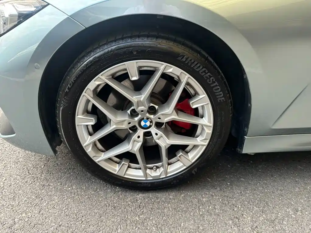 BMW 3 Series — миниатюра 6