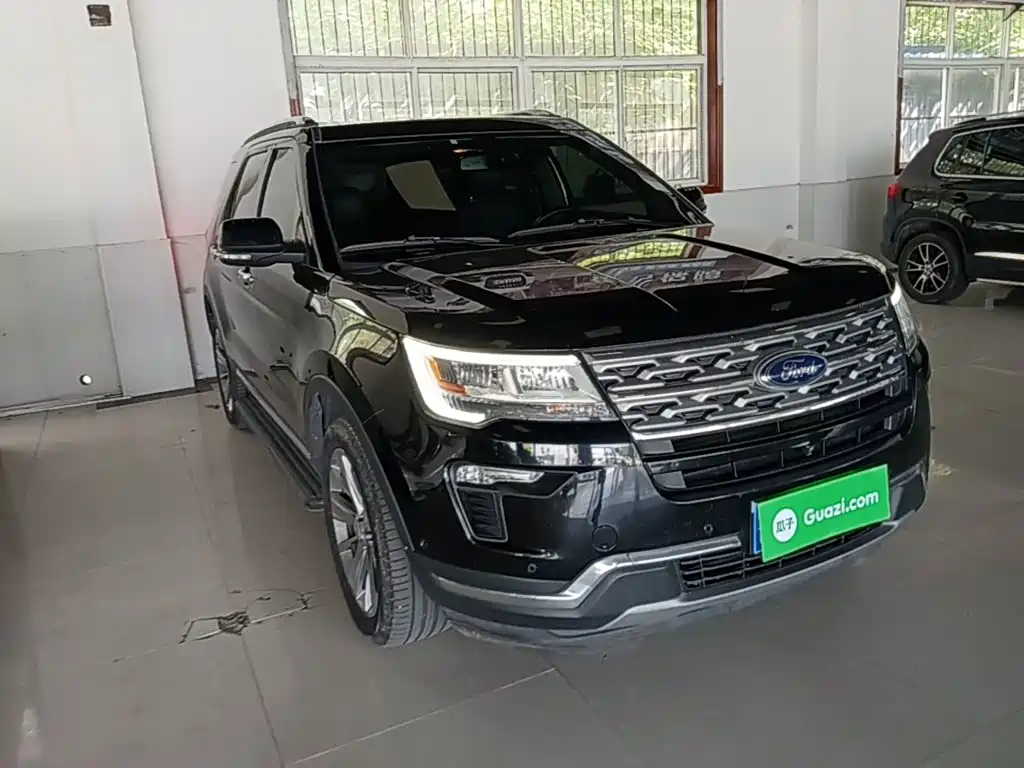Ford Explorer (Import) — миниатюра 4