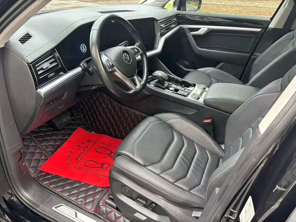 Volkswagen Touareg — миниатюра 4