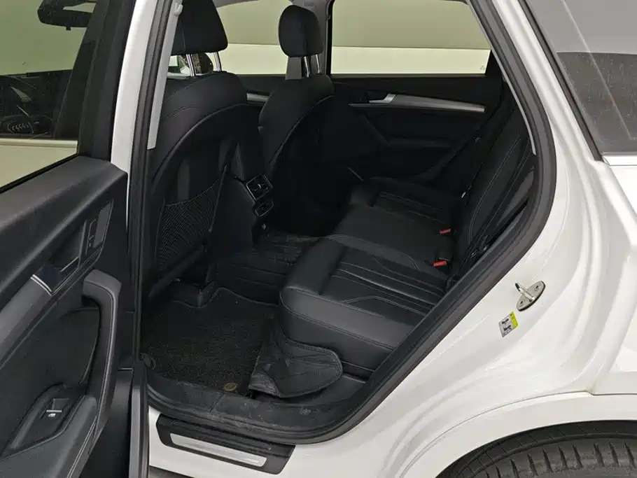 Audi Q5L — миниатюра 11