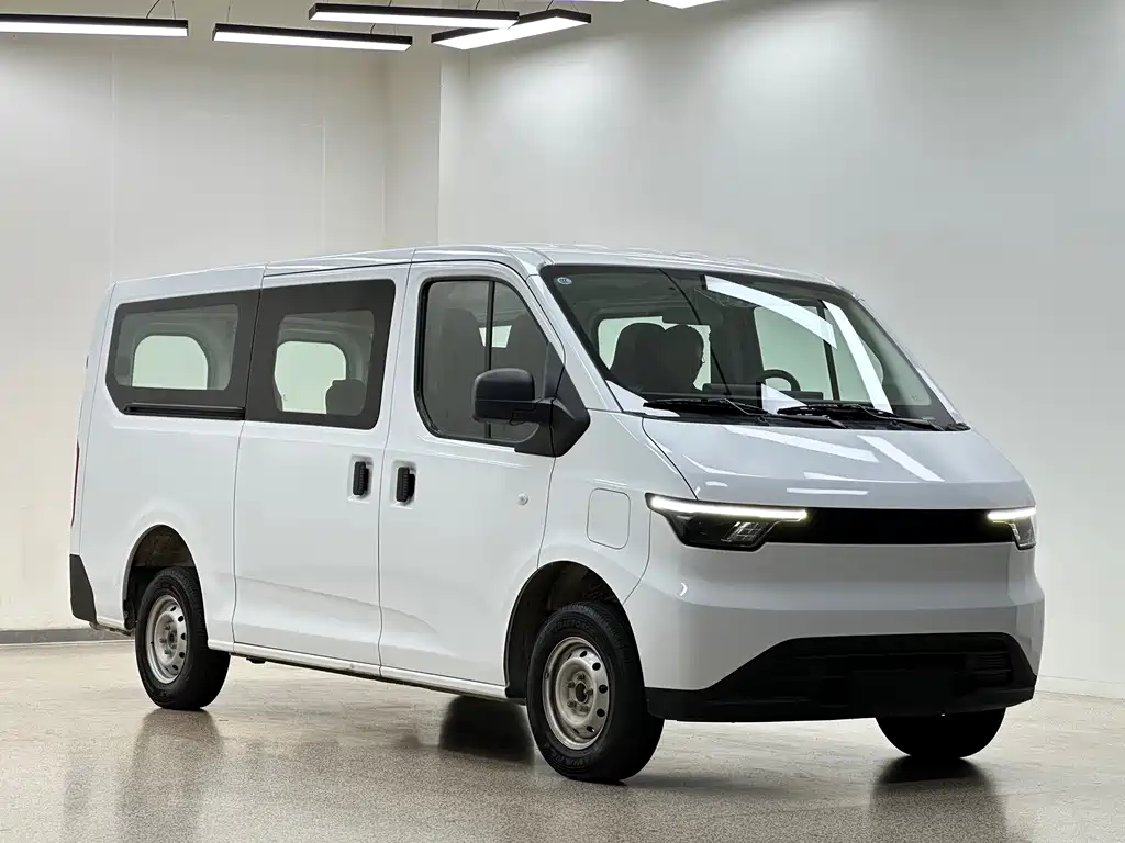 JMC E-Fushun — миниатюра 3