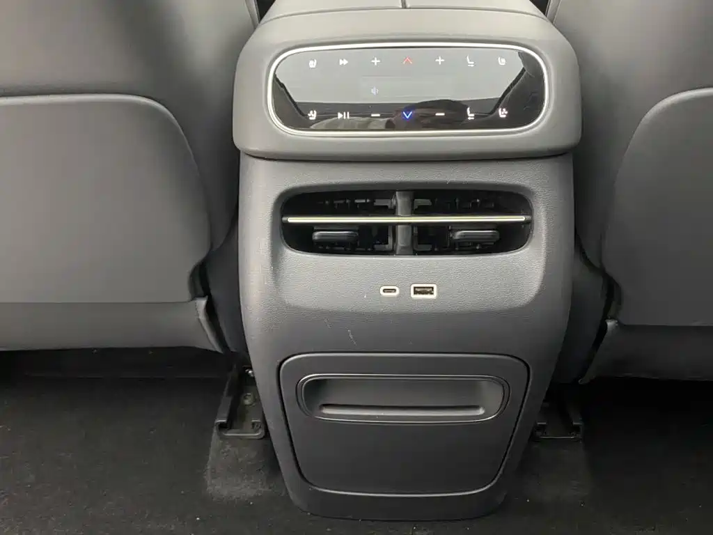 Leapmotor Leapmotor C11 — миниатюра 28