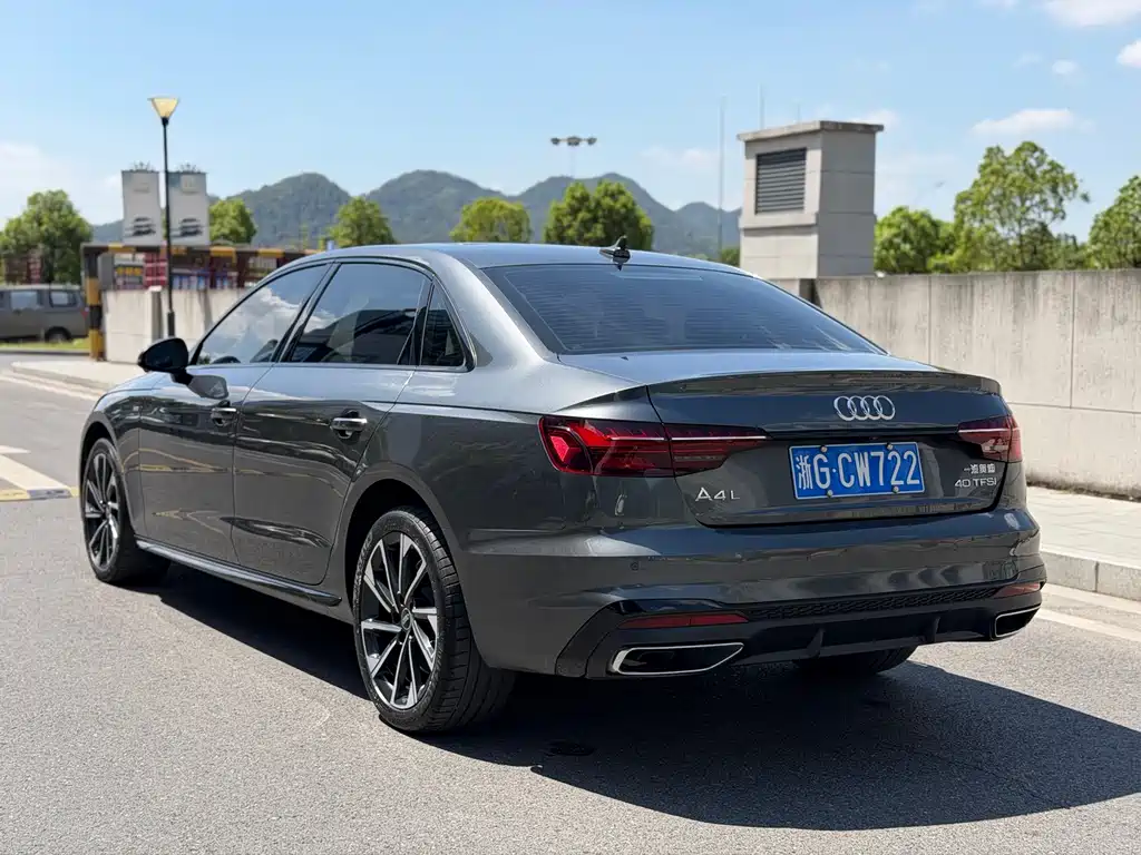 Audi A4L — миниатюра 14