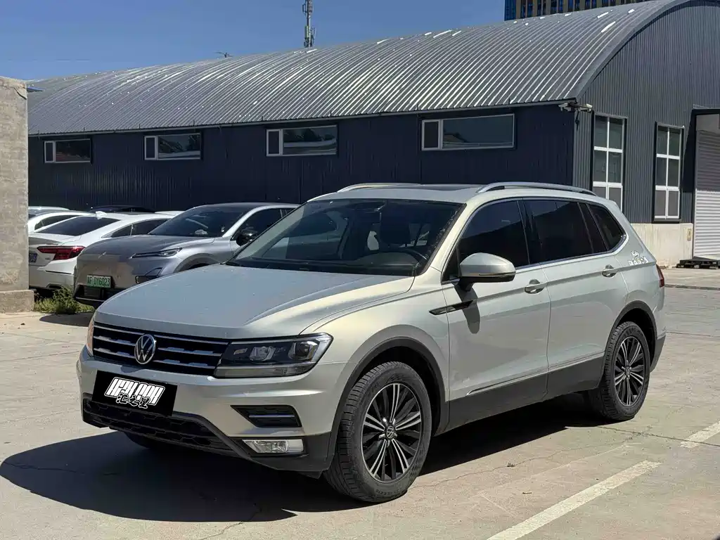 Volkswagen Tiguan L 2020