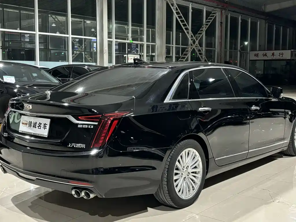 Cadillac CT6 2022 28T