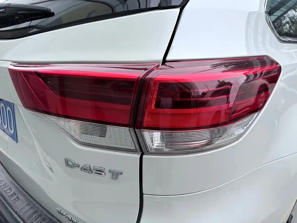 Toyota Highlander — миниатюра 19