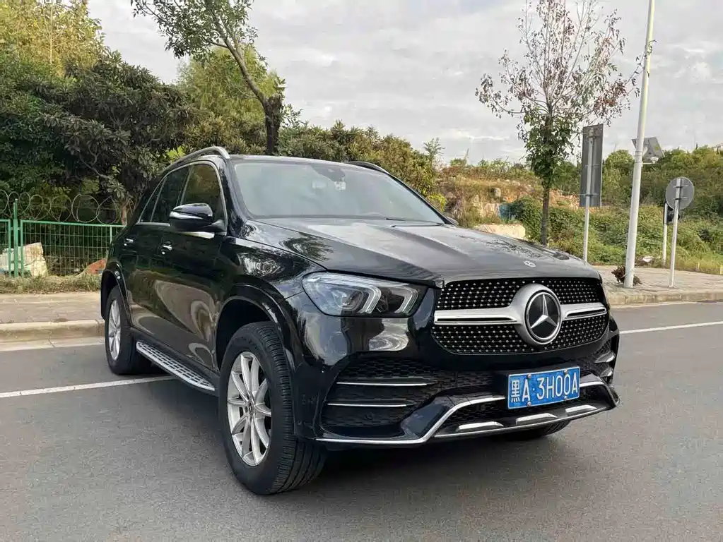 Mercedes-Benz GLE (Import) — миниатюра 2