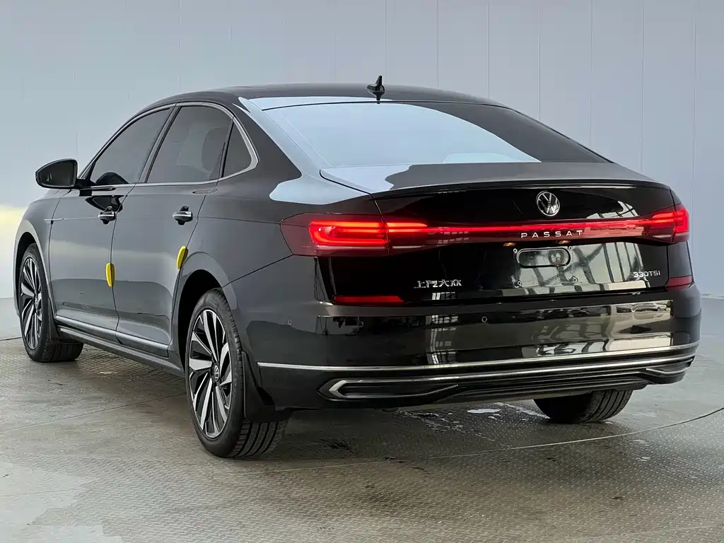 Volkswagen Passat — миниатюра 25