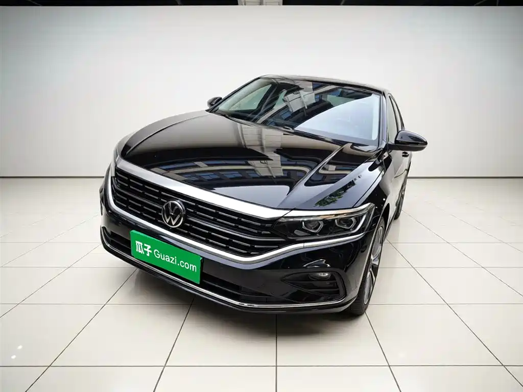 Volkswagen Passat 2022