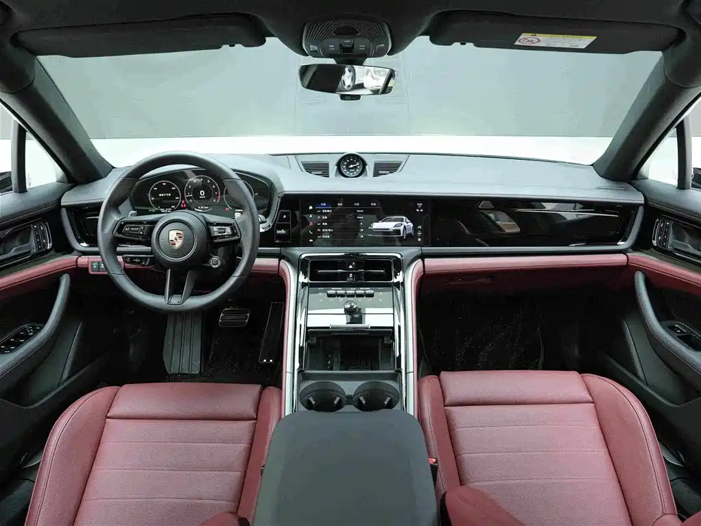 Porsche Panamera — миниатюра 7