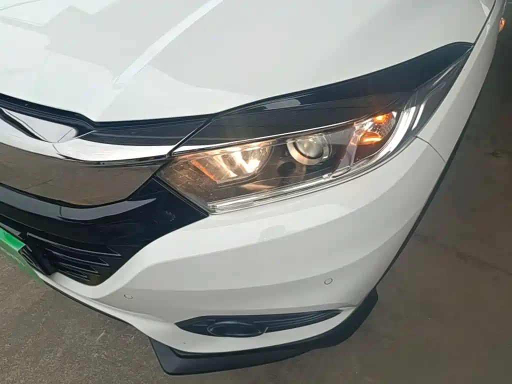 Honda Vezel — миниатюра 24