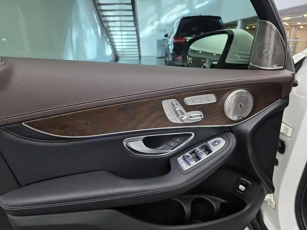 Mercedes-Benz GLC 2020 GLC 300 L 4MATIC