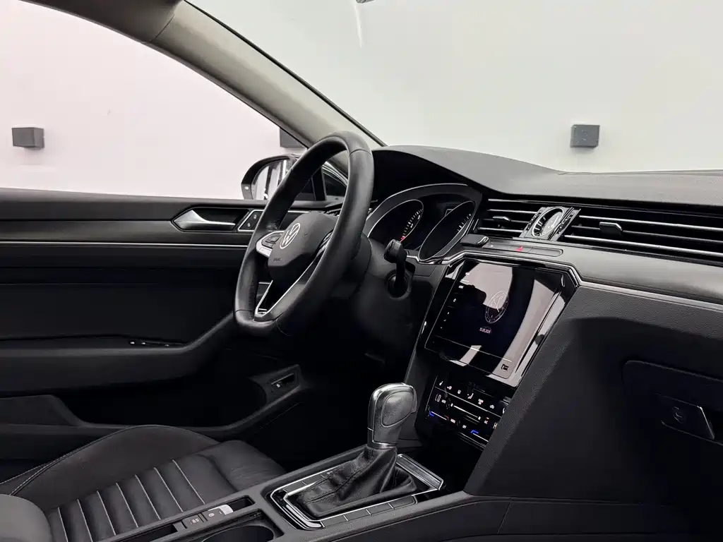 Volkswagen Magotan — миниатюра 11