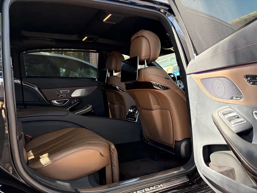 Mercedes-Benz S-Class — миниатюра 14