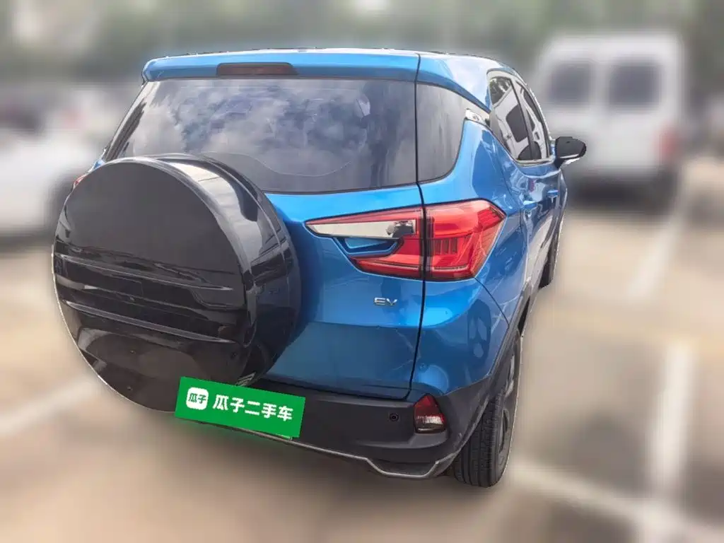 BYD Yuan EV — миниатюра 10