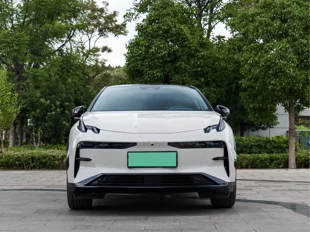 Zeekr X — миниатюра 2