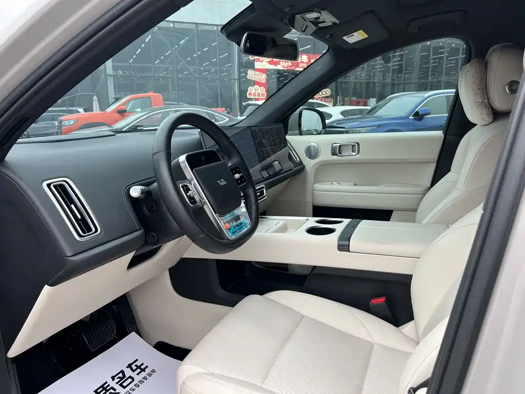 Li Auto IDEAL L6