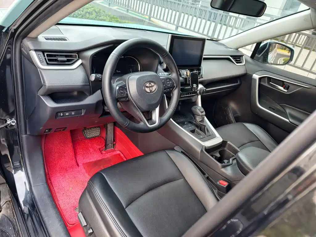 TOYOTA RAV4 RONGFANG