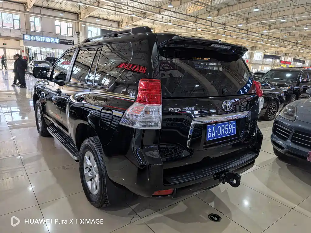 Toyota Land Cruiser Prado 2010 4.0L AT TX